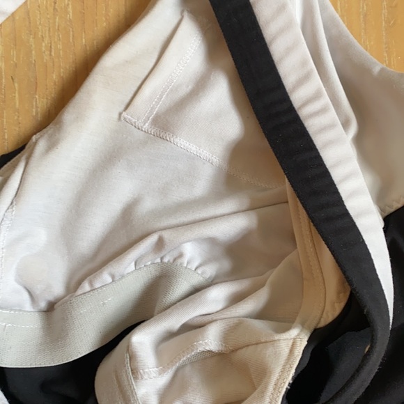 Lululemon racer back tennis dress with built in bra - Picture 4 of 4